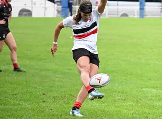 Joueuse Cadettes lors d'un tournoi de rugby à 7 25/26